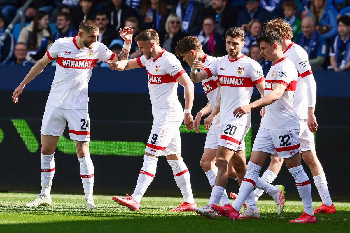 集结日突围战来临，AC米兰围绕德国杯内部沟通，媒体盛赞，身体对抗强度拉满